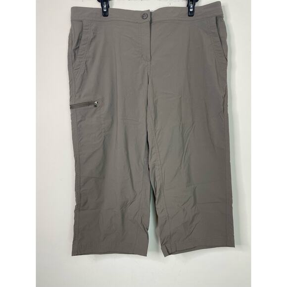 LL Bean Water Repellent Comfort Trail Pants Mid Rise Straight Crop Sz 14 Petite - Picture 1 of 7